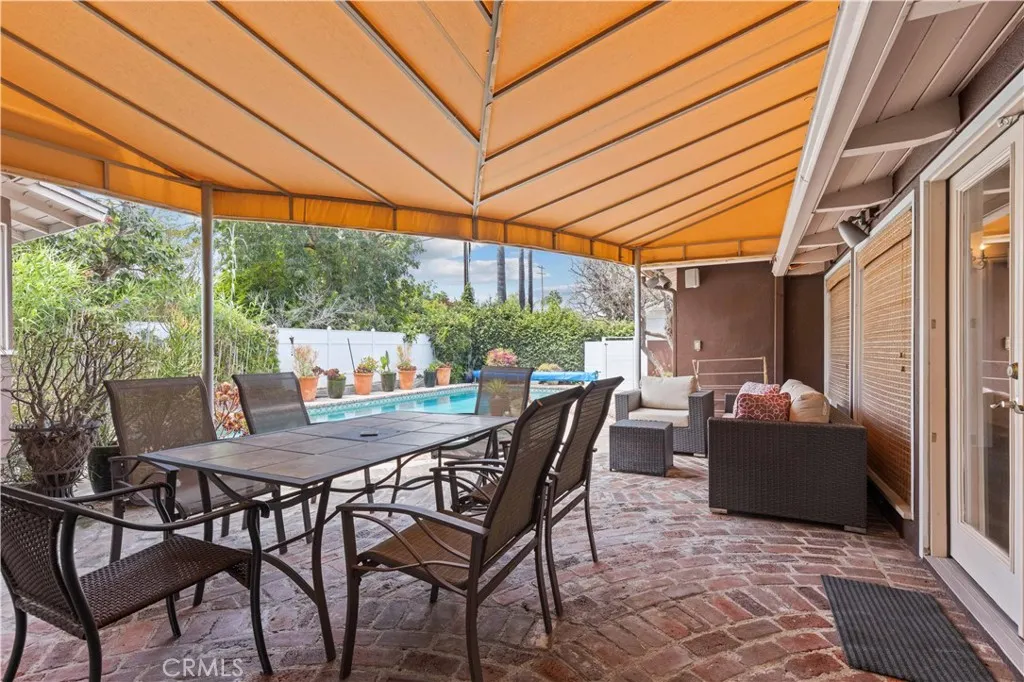 13405 Tiara Street, Valley Glen, California 91401 home-pic-51